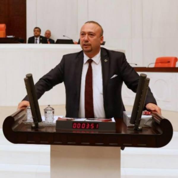 CHP’Lİ YALIM, “TÜRKİYE’DE DENİZ KONTEYNERLERİNİN ÜRETİMİ İÇİN, BAKANLARI GÖREVE DAVET EDİYORUM”
