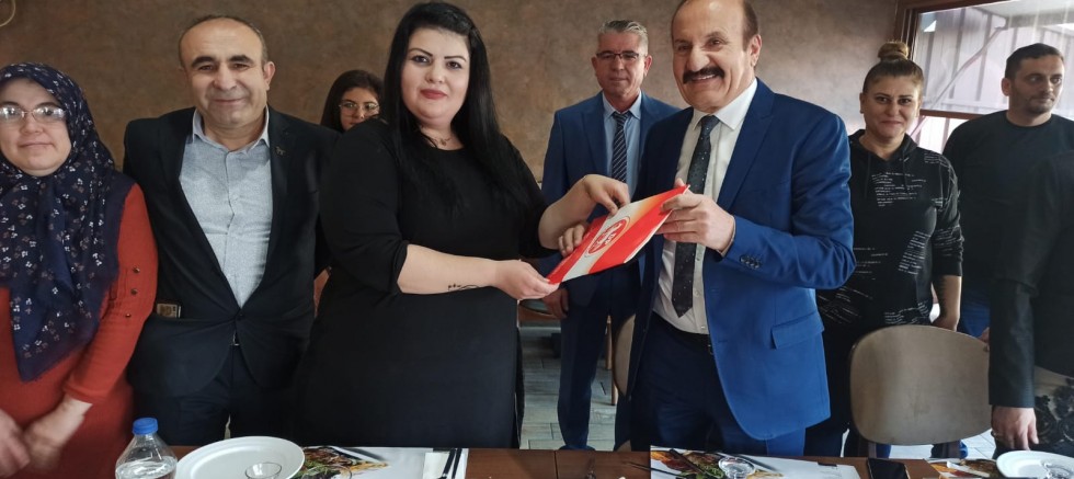 DEMOKRAT PARTİ UŞAK KADIN KOLLARI BŞK.SEBİHA BİLDİR OLDU...
