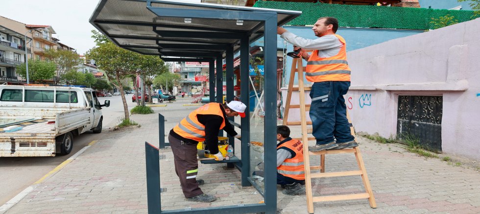 UŞAK BELEDİYESİ ÜRETEREK TASARRUF EDİYOR