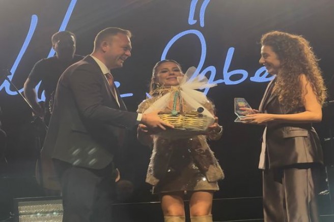 27. Çivril Elma Tarım ve kültür festivali 2. Gününde Dolu Dolu Geçti