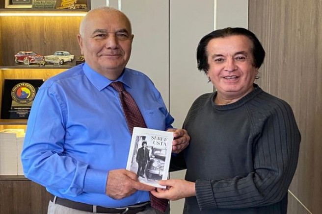 KÜTAHYA SİMAVLI ÜNLÜ SANAYİCİ ŞEREF KAZCIOĞLU’NUN ‘ŞEREF USTA’ İSİMLİ KİTABI ÇIKTI