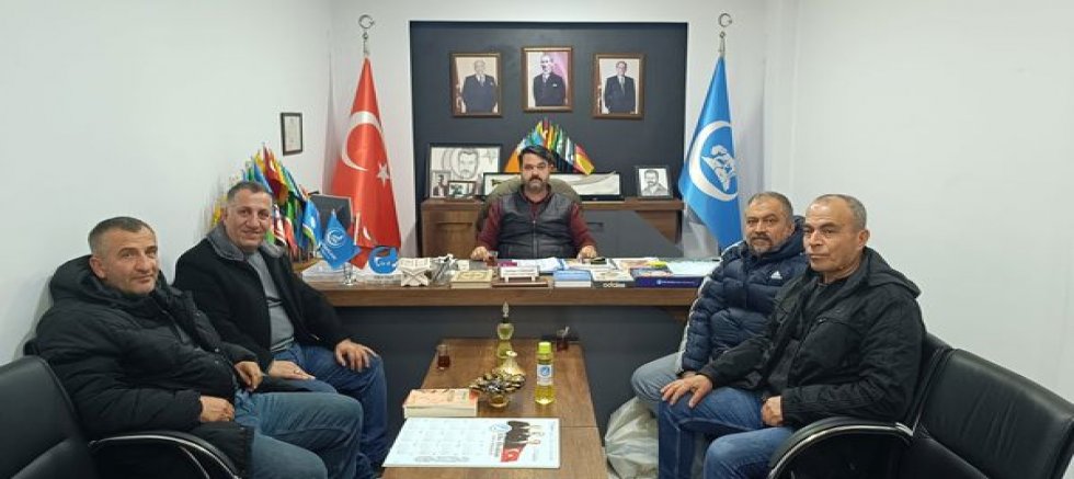 Alaattin Karahan’dan Ülkü Ocakları Uşak İl Başkanlığı’na Ziyaret