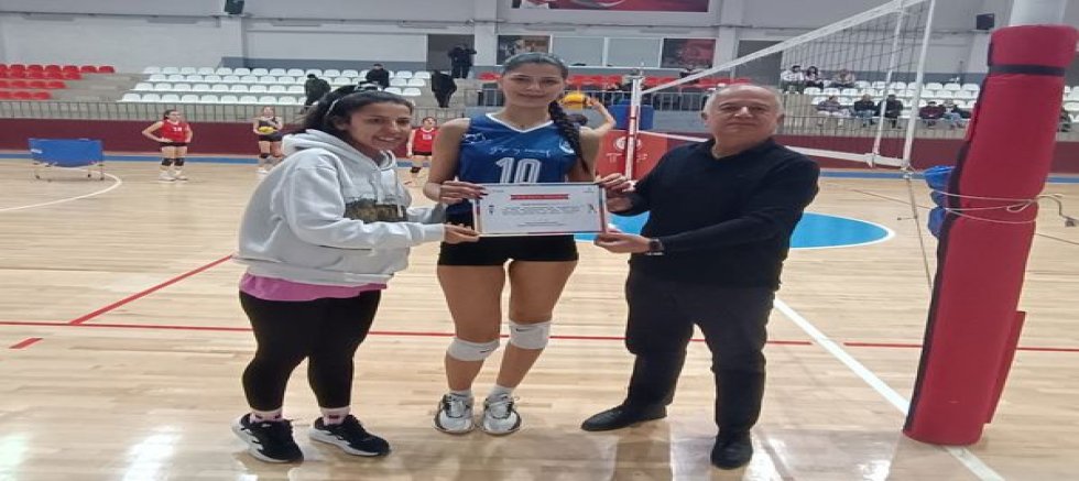 Altın Kanatlar  Anadolu 64  3/0 Net Skorla Geçti