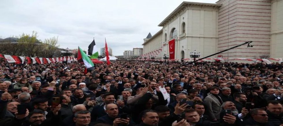 Arıkan Biz İktidarı Değil  Bozuk Düzeni Deüğiştirmrk için Geliyoruz.