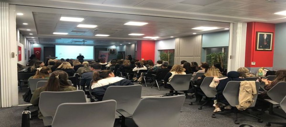 Aydın’da Kendin Ol, İz Bırak Eğitimi Yoğun Katılımla Gerçekleşti