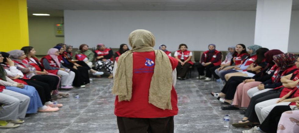 Damla Gönüllülük Hareketi ile Gençler Gönüllülükte Buluşuyor