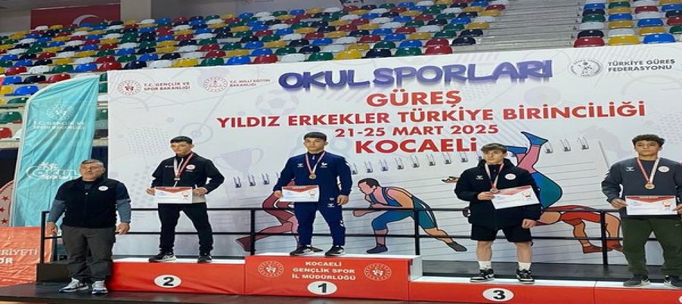 DENİZLİLİ GÜREŞÇİLER TÜRKİYE ŞAMPİYONU