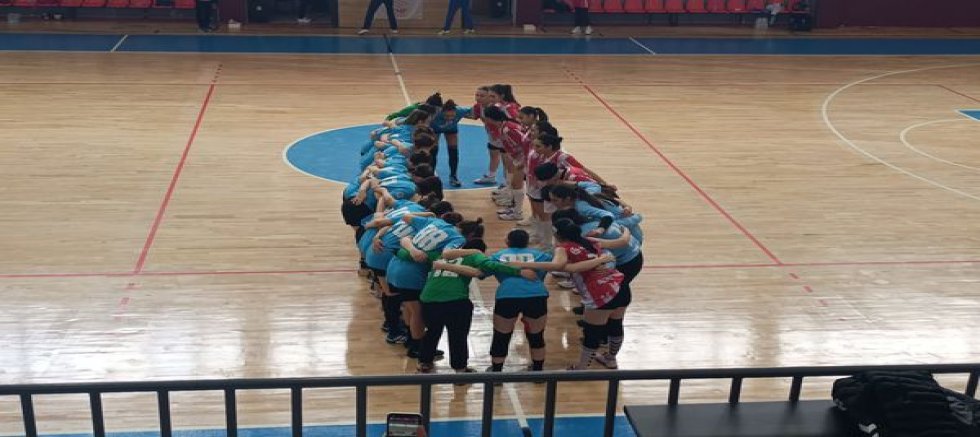 Hentbol Kadınlar 2. Lig Play-Off Heyecanı Uşak’ta Yaşandı