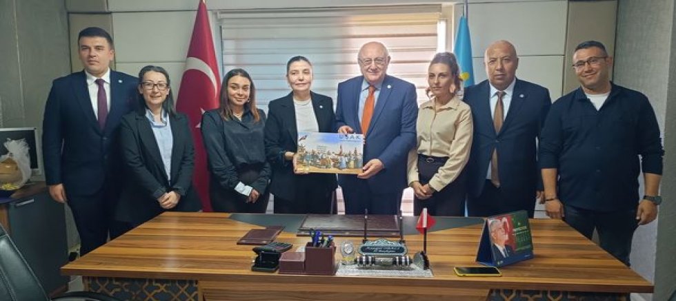 İYİ Parti Genel Başkan Yardımcısı Erozan’dan Uşak’ta Ekonomi, Sağlık ve Su Krizi Vurgusu