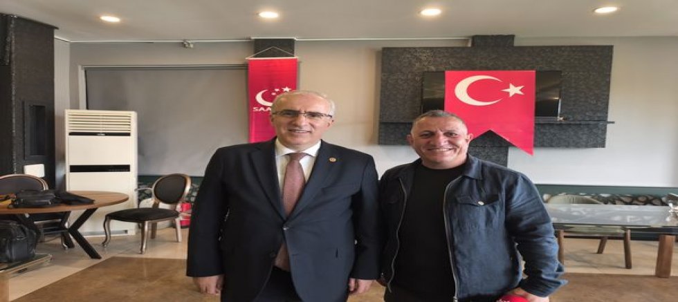 Kaya’dan Uşak Siyasetine Sert Mesaj: “Laf Yarışı Değil, Çözüm Üretin”