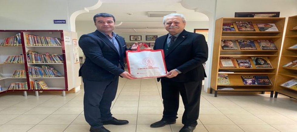 RAGIP SOSYAL ÇOCUK KÜTÜPHANESİNDE KAN BAĞIŞI ÇALIŞMASI GERÇEKLEŞTİRİLDİ