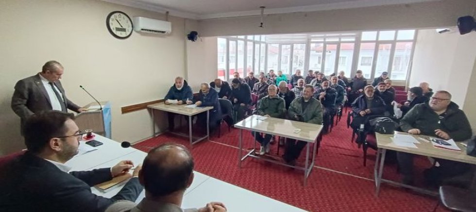  Saadet Partisi Uşak İl Divan Toplantısı’nda Sert Mesaj: “Yeni Bir Dünya Kurmak Zorunludur”