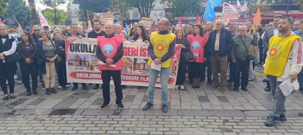 Uşak'ta Okullarımızı Geri İstiyoruz Çağrısı