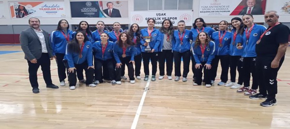 Yeşilay Genç Kızlar Türkiye Hentbol Şampiyonu Kepez Belediyesi Oldu