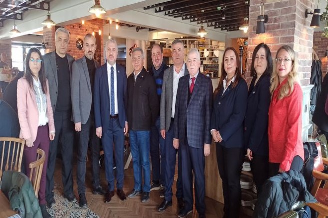 MUHASEBECİLER ODASI’NDA CELALETTİN ÇOBAN ADAYLIĞINI AÇIKLADI.