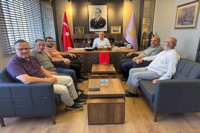 Saadet Partisi’nden Ahilik Haftası Öncesi Esnaf Odaları Birliği’ne Ziyaret.