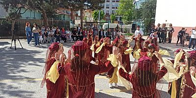 DOĞAYI GERİ DÖNÜŞTÜR GELECEĞİ KURTAR PROJESİ UŞAK’TA START VERDİ