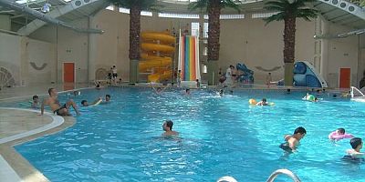 GEDİZ BELEDİYE BAŞKANI NECDET AKEL’DEN ÖĞRENCİLERE 23 NİSAN JESTİ