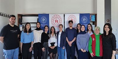 GENÇ OFİS’TE BİR İLK: YAPAY ZEKÂ MÜNAZARASI VE PODCAST PROJESİYLE DİKKAT ÇEKTİ