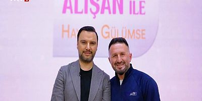 Koşan Adam Akın Yeniceli, Uşak’ın Kültür Elçisi Gibi Şehrini Tanıtıyor