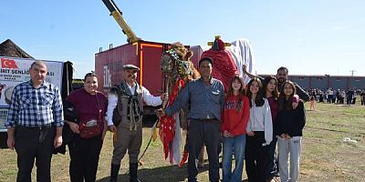 MANİSA SELENDİLİLER DERNEĞİ İLK KEZ ETKİNLİK DÜZENLEDİ