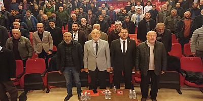 Saadet  Partisi İl Divan Toplantısını AKM'de   Gerçekleştirdi