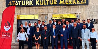 Uşak'ta Bağımlılıkla Mücadele Paneli: Gençleri Bekleyen Tehlikelere Dikkat Çekildi