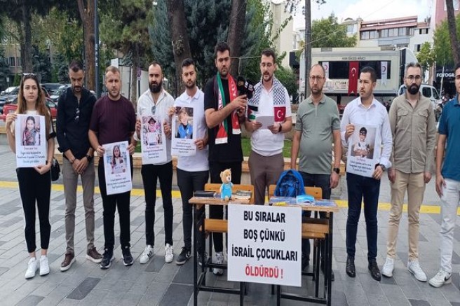 Uşak Ak Parti Gençlik Kolları Gazze’de Sıralar Bomboş.