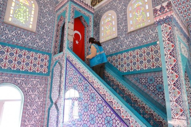 Uşak’ta Köy Camilerinde Temizlik Seferberliği