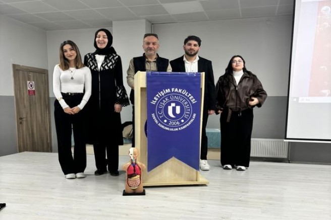 Uşak Üniversitesi Öğrencileri Uşak Orhan Dengiz Anadolu Lisesinde  Mizaç Konulu Konferans Düzenledi 