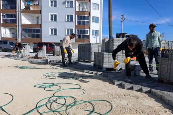 UŞAK YENİLENMEYE DEVAM EDİYOR